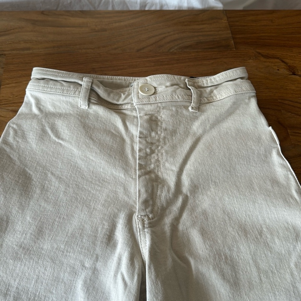 Zara marine jeans, cream, size 2